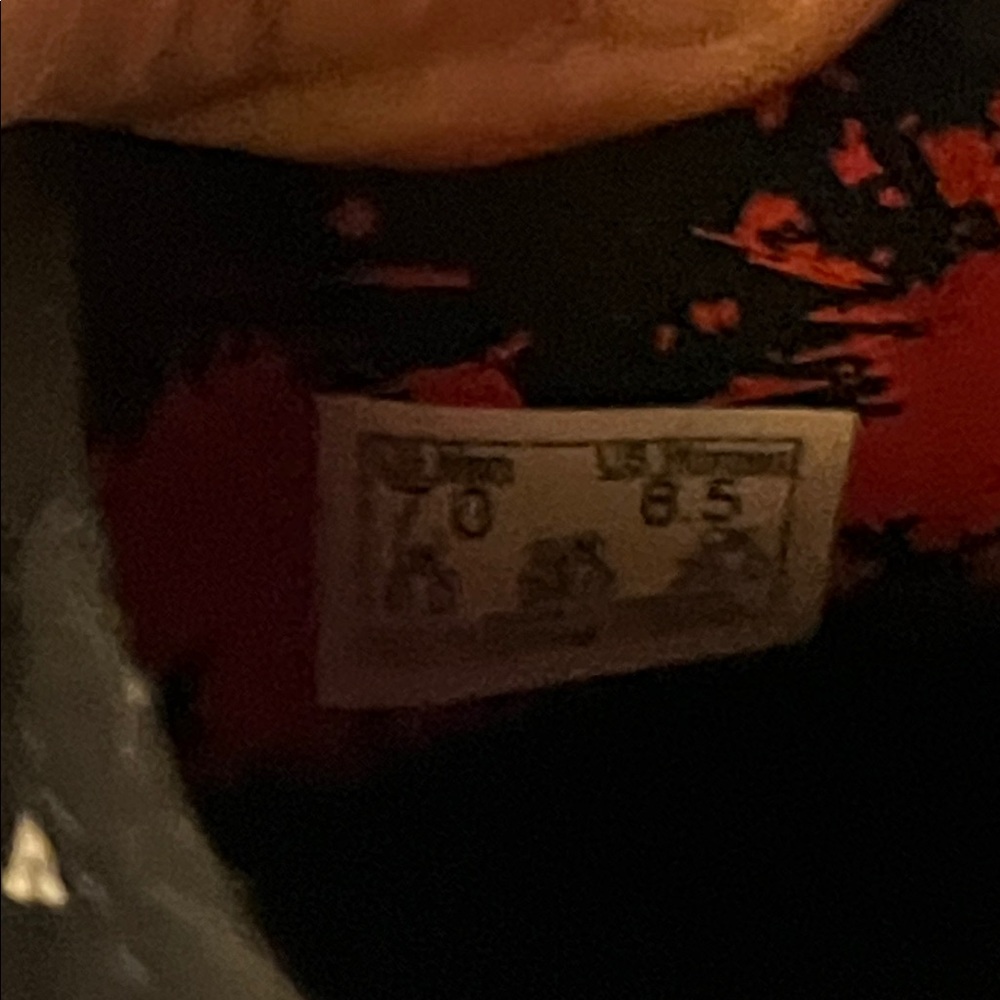 Vans x The Shining “All Work and No Play” Sneakers - Picture 5 of 7